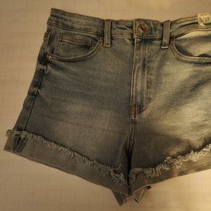 RE Generation by Celebrity Pink High Rise Juniors Size 5/27 Curvy Shorts NWT